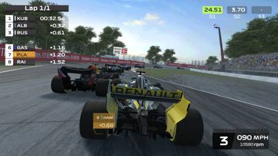 F1 Mobile Racing screenshot #8